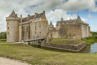 Suscinio - Chateau et passerelle exterieur